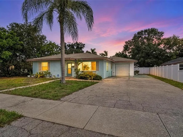 2508 14TH AVENUE W #A & B, BRADENTON, FL 34205