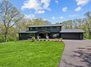 5N429 Glen Oak Ln, St Charles, IL 60175