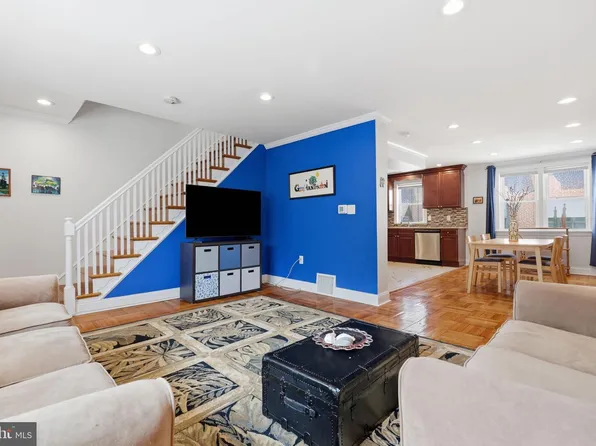 6125 Gardenia St, Philadelphia, PA 19144