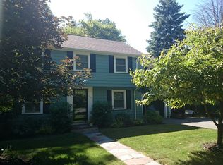 290 Arlington Rd, Brookline, MA 02467
