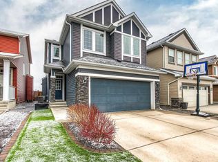 54 S Silverado Plains Cmn SW, Calgary, AB T2X0R7