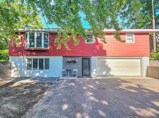 1100 Rosalie Rd, Avon, MN 56310