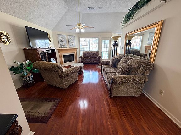 2nd image of 4680 Sun Ridge Dr