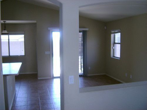 3rd image of 11337 W Hazelwood St