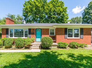 4403 Kinloch Rd, Woodlawn Park, KY 40207