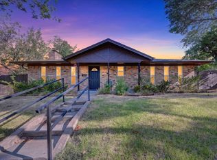 822 Cambridge Pl, Grand Prairie, TX 75051