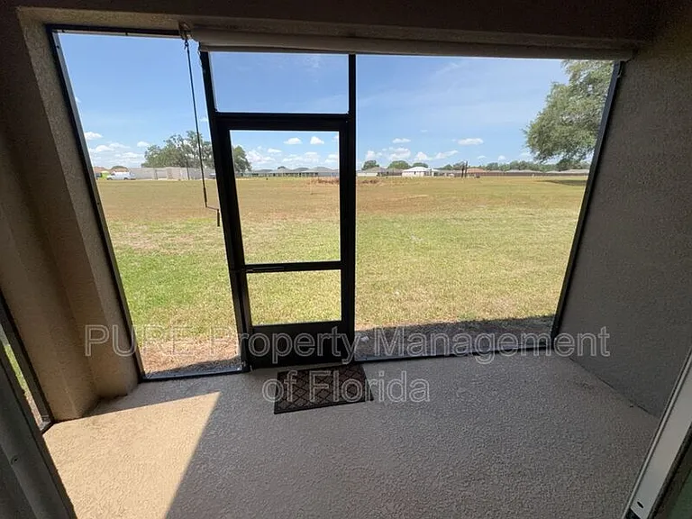 5416 NW 46th Lane Rd — Photo 49