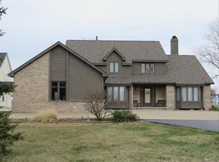 3130 Shoreland Ave, Toledo, OH 43611