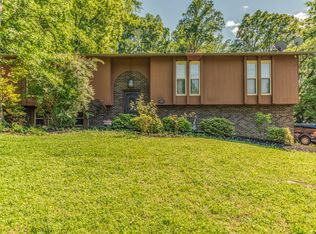 121 Sanwood Rd, Knoxville, TN 37923