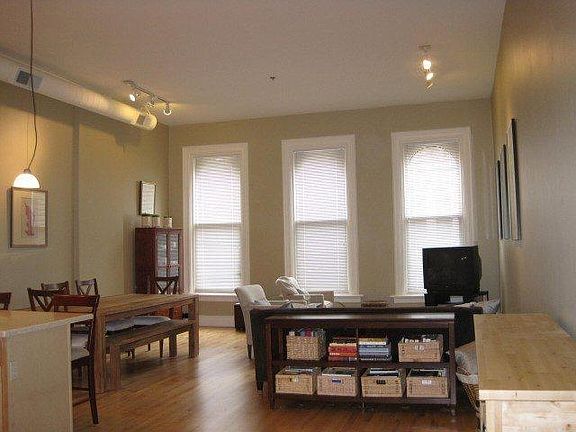 2nd image of 715 N Milwaukee St APT 304