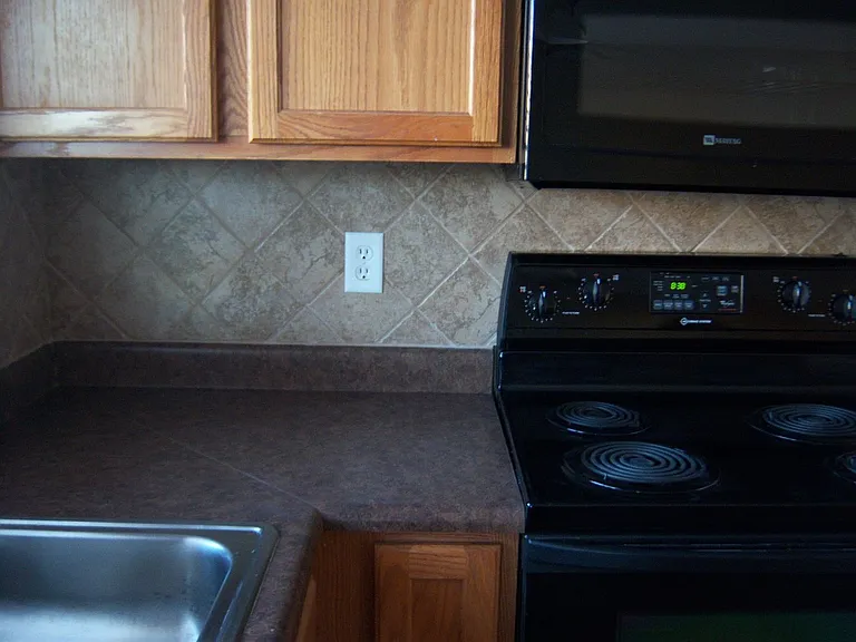 1508 E Heather Dr — Photo 13