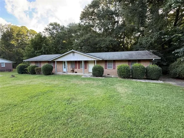 6105 E Fayetteville Dr, Riverdale, GA 30296