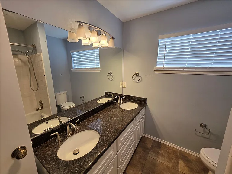 8 Fawnchase Ct — Photo 14