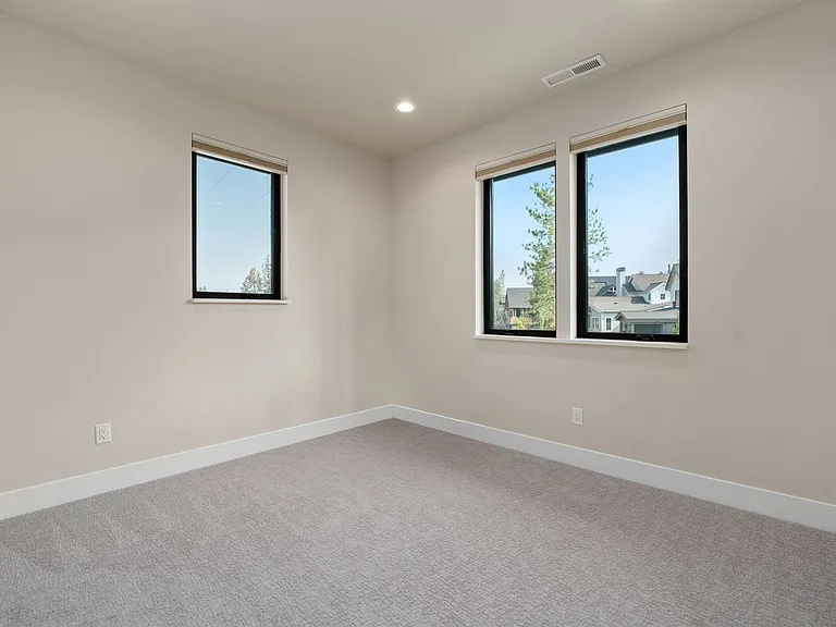 2971 NW Polarstar Ave — Photo 39