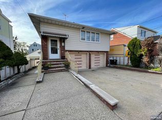 119 Main St, Garfield, NJ 07026