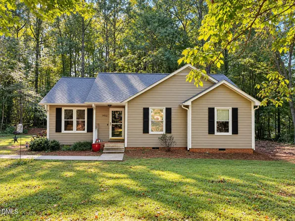 1402 Sundown Dr, Mebane, NC 27302