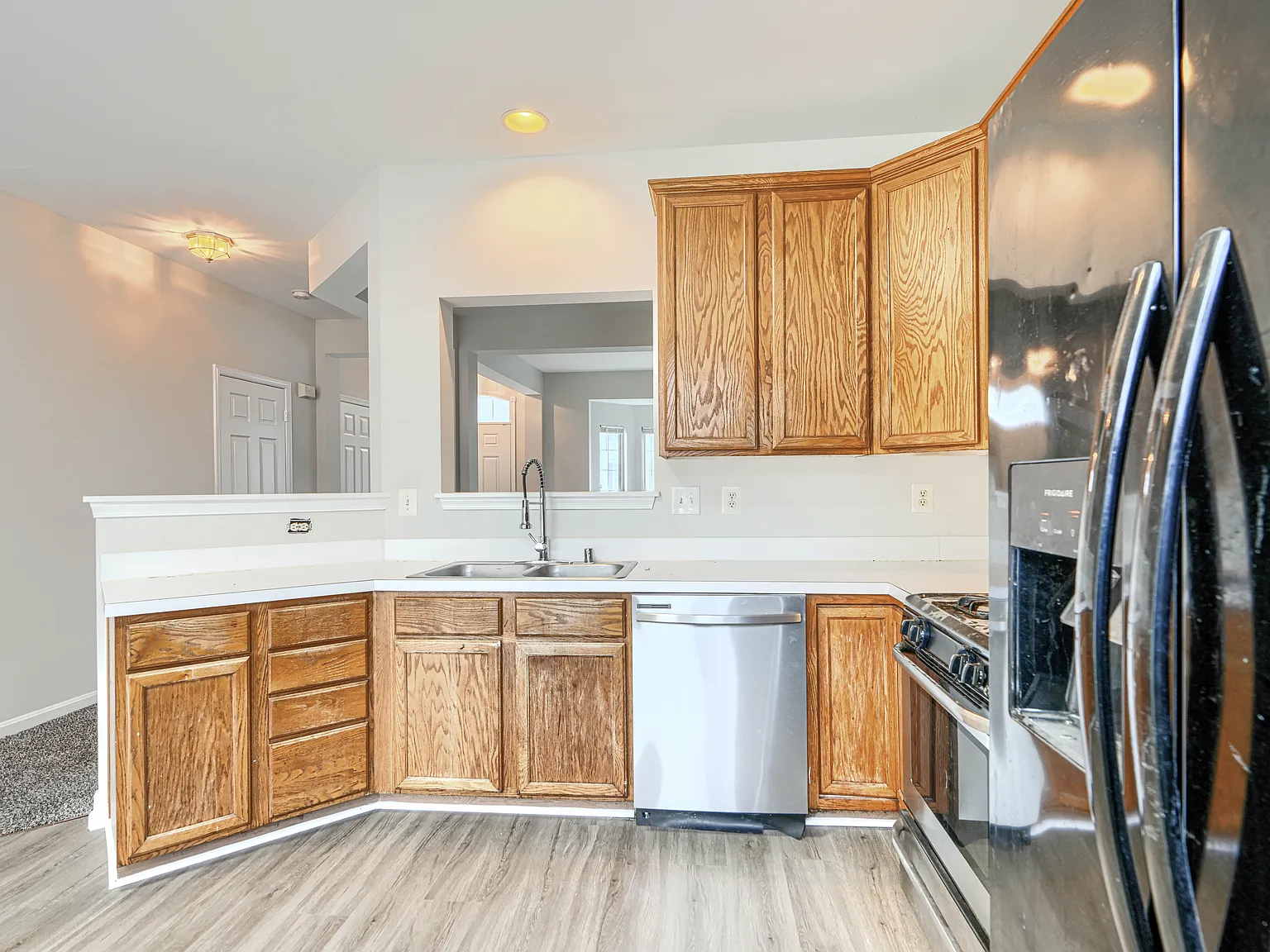 3 bed, 1780 sqft, $3,050 — Photo 4