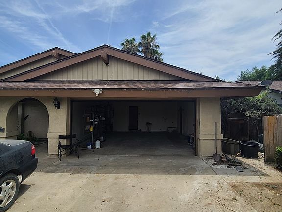2nd image of 2111 Tomah Ave
