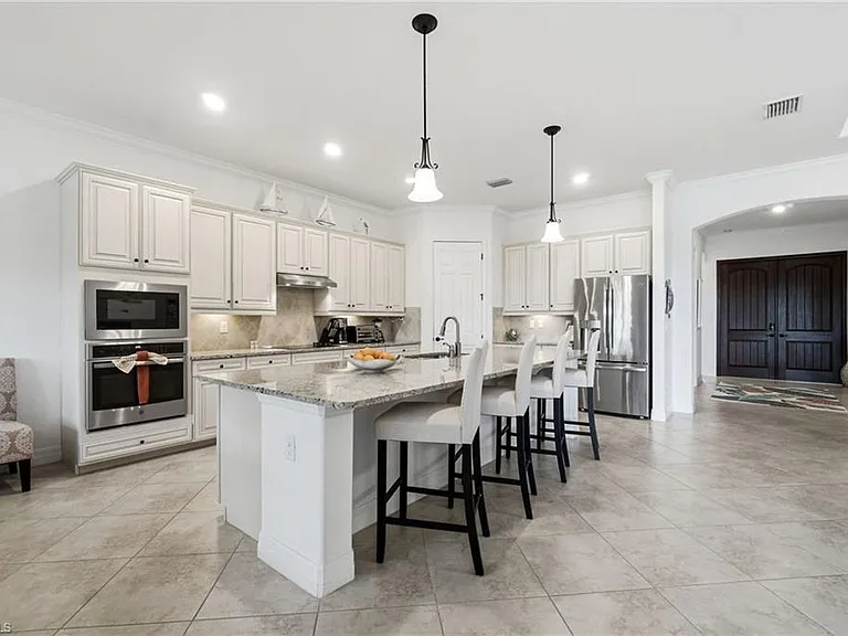 28086 Kerry Ct — Photo 8