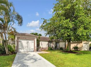 18914 Cloud Lake Cir, Boca Raton, FL 33496