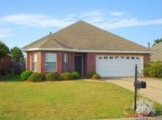 1553 Hawthorne Ln, Prattville, AL 36066