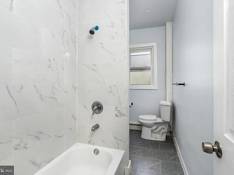 10 Lytle St #1 — Photo 8
