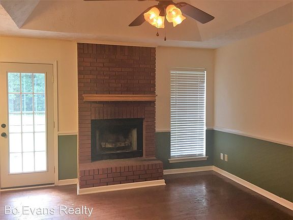 5th image of 126 Kingswood Dr