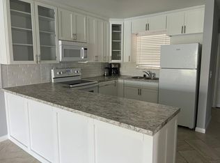 191 Brightwater Dr APT 2, Clearwater Beach, FL 33767