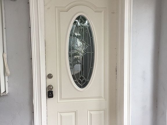 4th image of 211 12th Ave S APT B