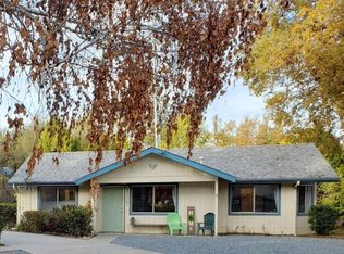 48161 Lindsay Ln #B, Oakhurst, CA 93644