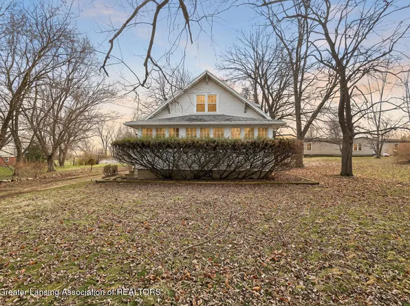 11484 Columbia Hwy, Eaton Rapids, MI 48827