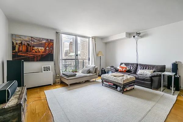 Rented by Bond New York | media 9