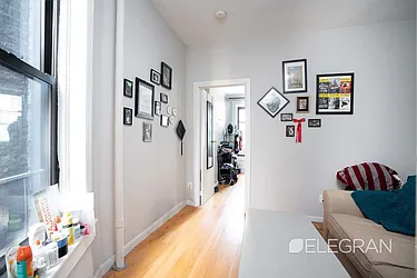 Rented by (Legacy) Elegran