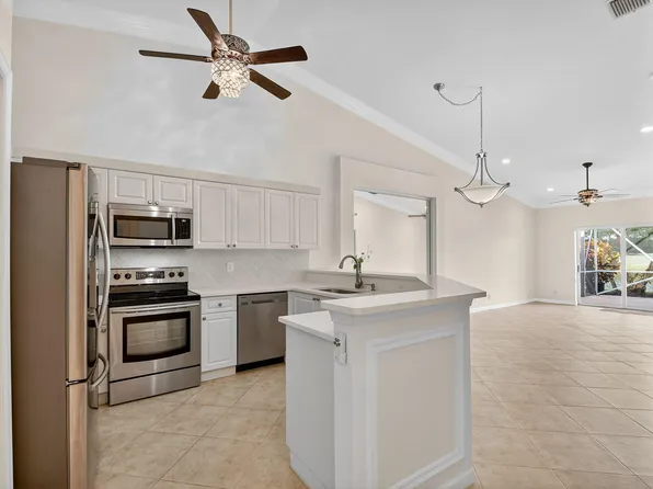 9871 Galleon Drive, West Palm Beach, FL 33411