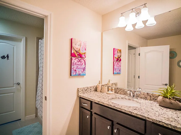 8876 Bengal Ct — Photo 36