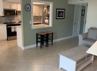 10125 Manatee Ave W APT D2, Bradenton, FL 34209