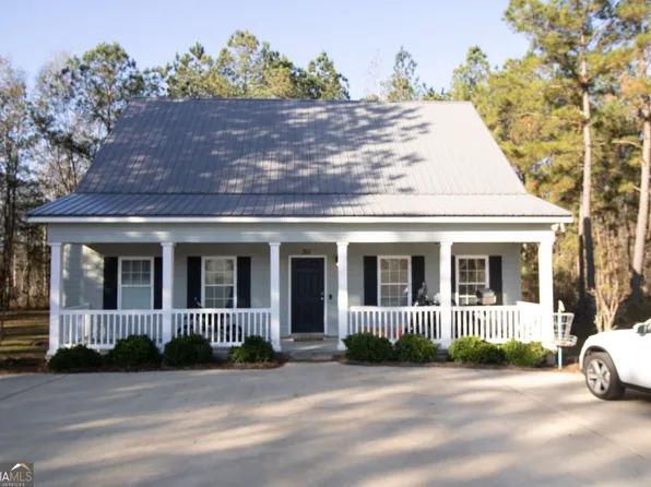 511 Hollow Oak Ct, Statesboro, GA 30458