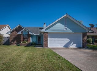 858 Laurelwood Dr, Biloxi, MS 39532