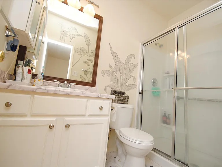 6363 Provident Green Dr — Photo 16