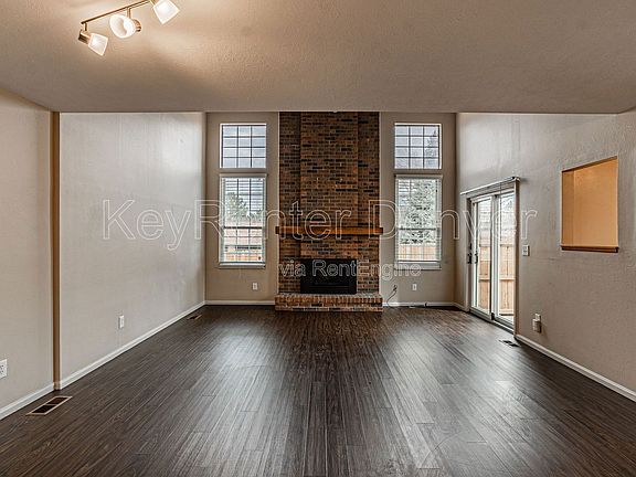 2nd image of 14129 E Warren Pl