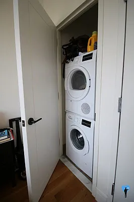 Rented by Next Door Realty NYC | media 30