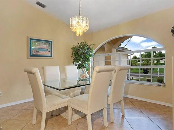 4th image of 8813 Staghorn Way