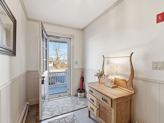 5th image of 10 Longview Terrace