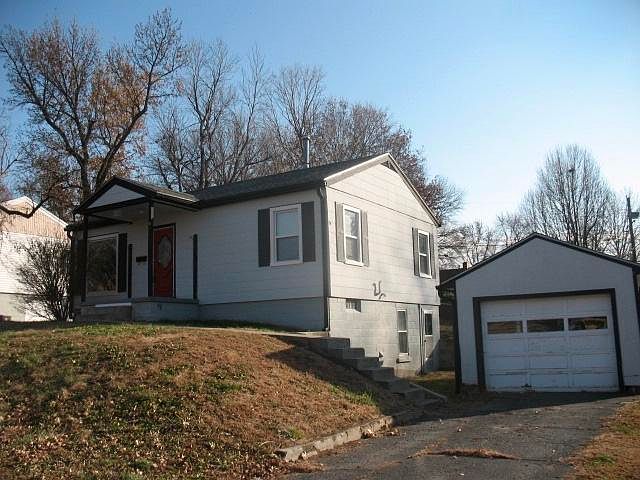 1st image of 3106 Edmond St