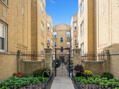 3410 N Bell Ave #3, Chicago, IL, 60618