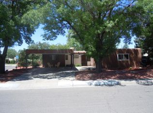 1617 Hoffman Dr NE, Albuquerque, NM 87110