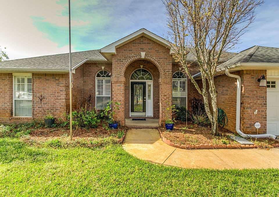 1st image of 1704 Turkey Oak Dr