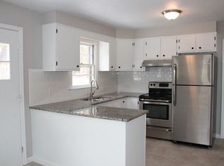 20 Lake View Cir, Glocester, RI 02814