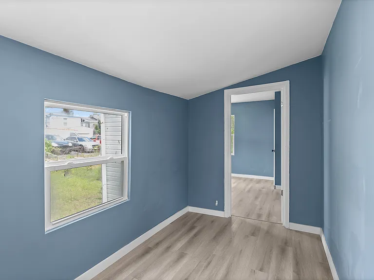 7533 Calvin Ave — Photo 5