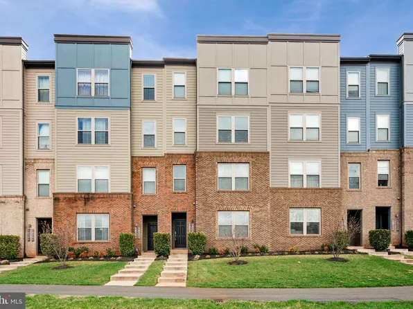 10312 Ratcliffe Trl, Manassas, VA 20110